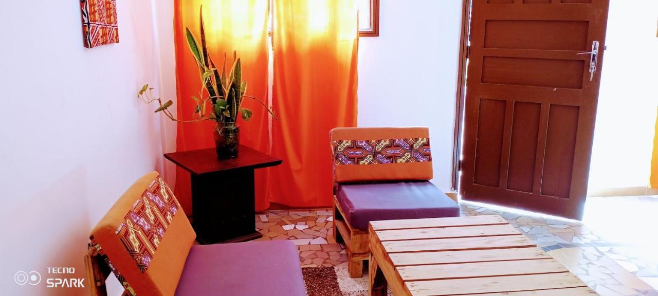 Akwa Guesthouse Cotonou Exterior foto